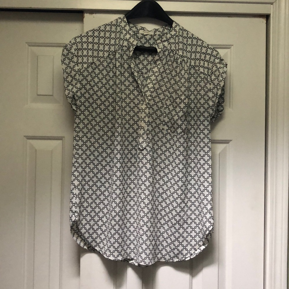 Long top with cap sleeve